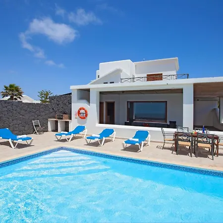 Holiday home Wunderschoene, Umweltfreundliche Am *
